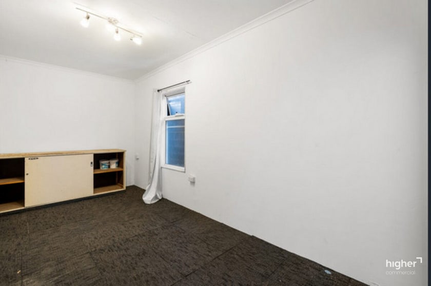 Click to view all images 2 Talisman Avenue Edwardstown SA 5039 - Image 3