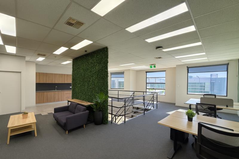 Click to view all images 6 Westside Avenue Port Melbourne VIC 3207 - Image 3