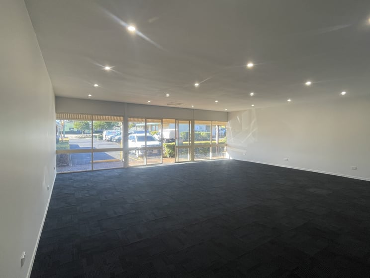 Click to view all images Shop 8/837 Ruthven Street Kearneys Spring QLD 4350 - Image 3