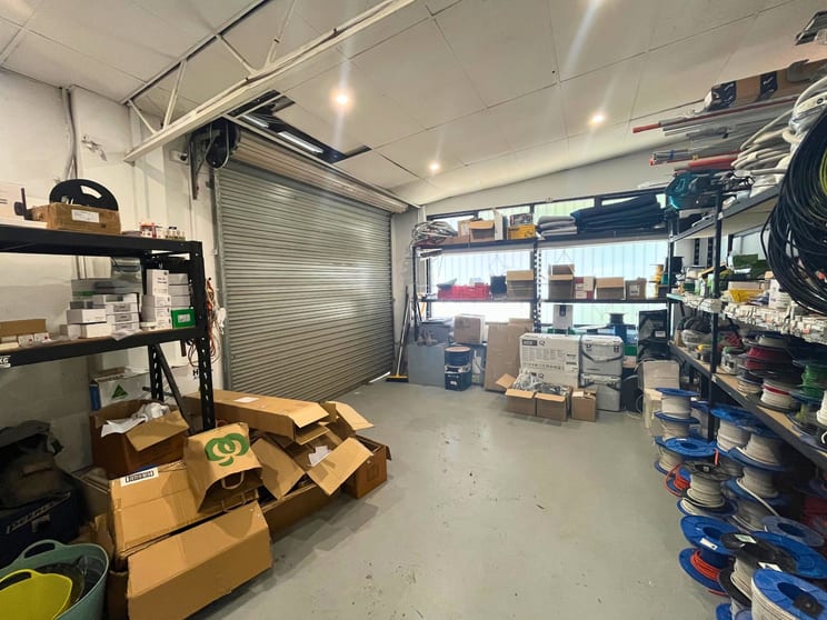 Click to view all images Unit 1/27 Dickson Avenue Artarmon NSW 2064 - Image 2