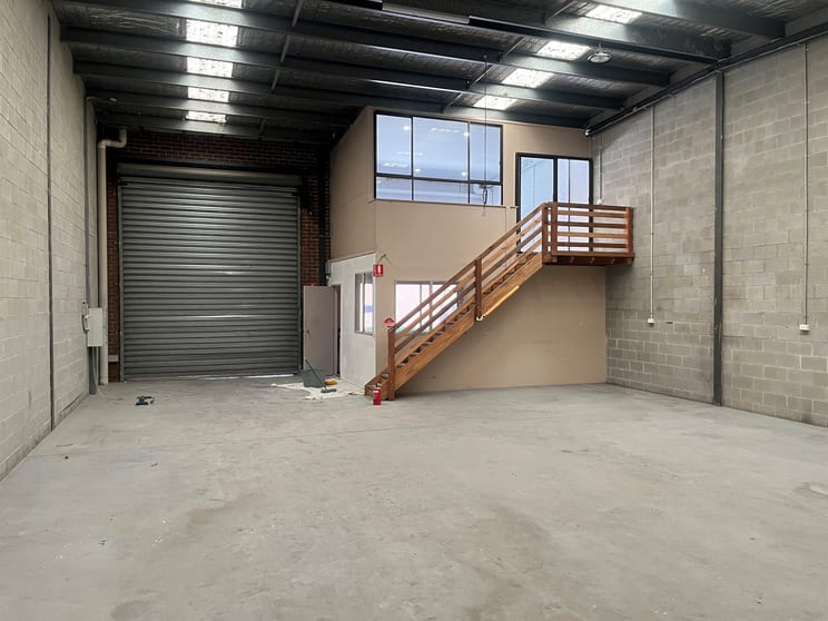 9/1-3 EASTSPUR COURT Kilsyth VIC 3137 - Image 2