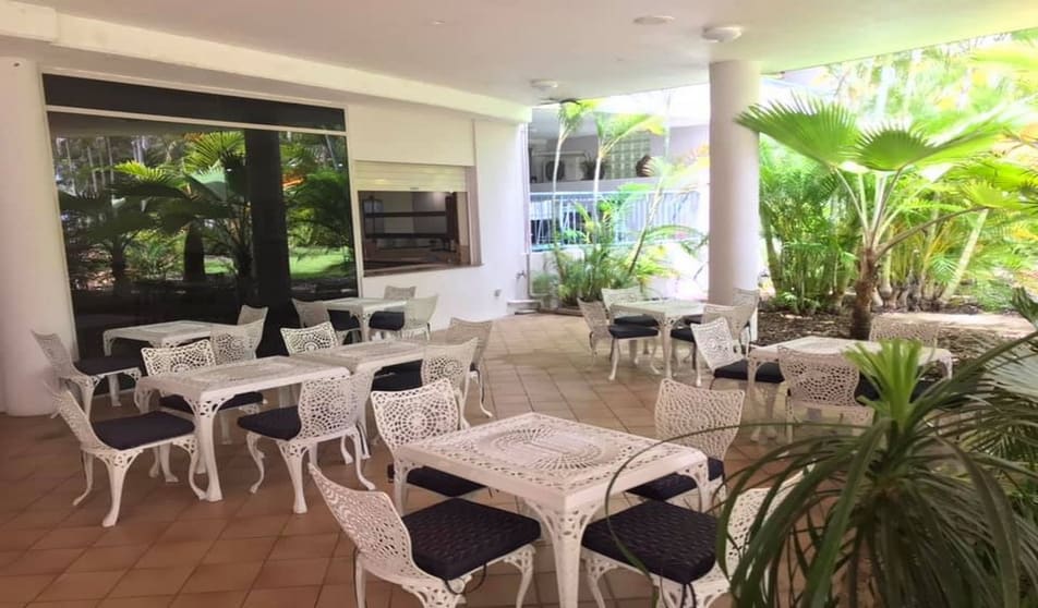 Click to view all images 4/386 Esplanade Torquay QLD 4655 - Image 3
