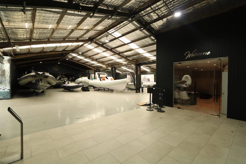 Click to view all images 68-70 Woodfield Boulevarde Caringbah NSW 2229 - Image 2