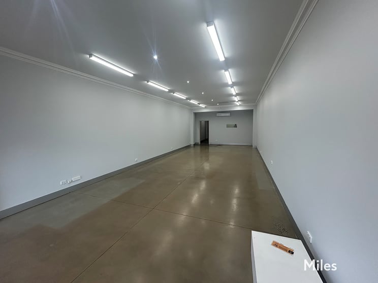 Click to view all images 195 Upper Heidelberg Road Ivanhoe VIC 3079 - Image 2