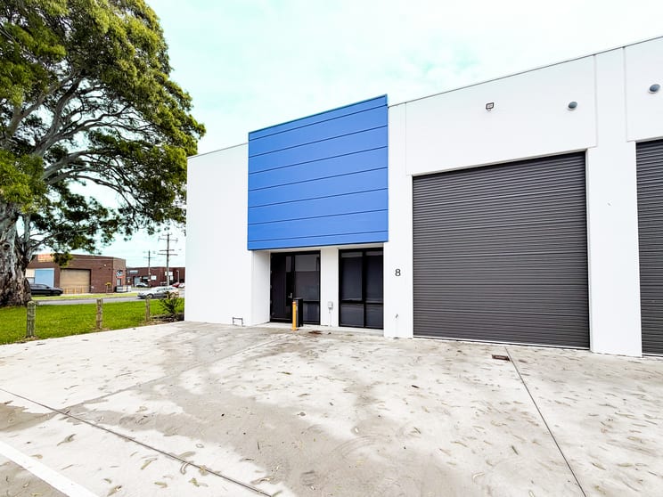 8/6-8 Bramley Street Dandenong VIC 3175 - Image 2