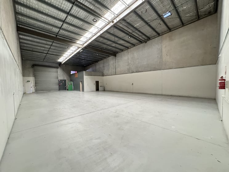 Click to view all images 1/22-24 Imboon Street Deception Bay QLD 4508 - Image 2
