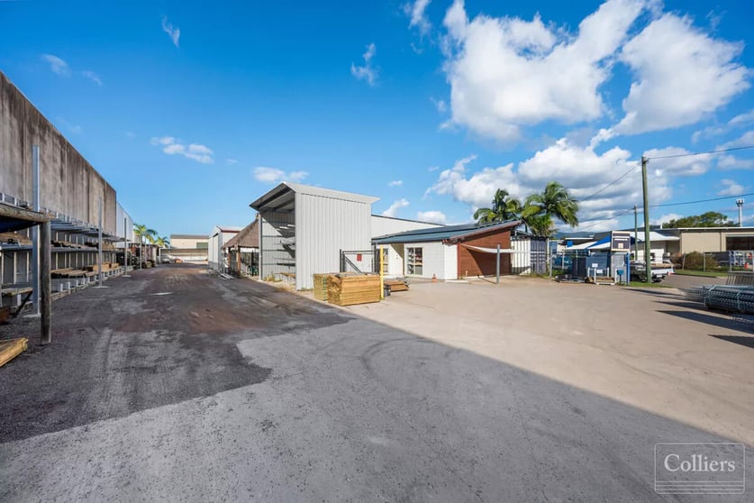 Click to view all images 29-31 Auscan Crescent Garbutt QLD 4814 - Image 3