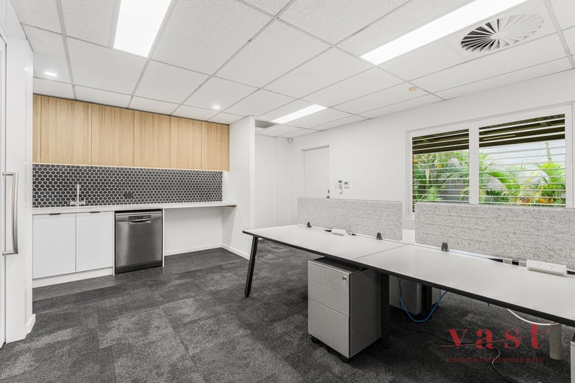 Click to view all images 13/279 LORD STREET Perth WA 6000 - Image 2