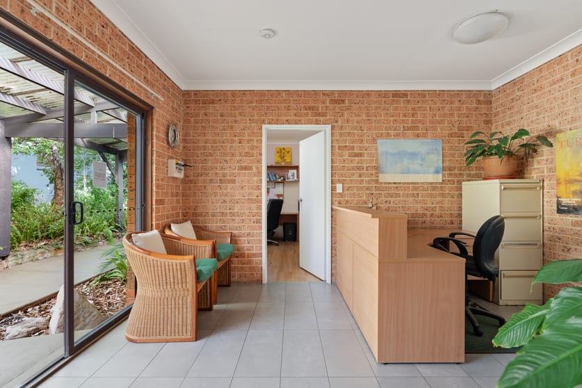 Click to view all images 1/67 Burns Bay Road Lane Cove NSW 2066 - Image 1
