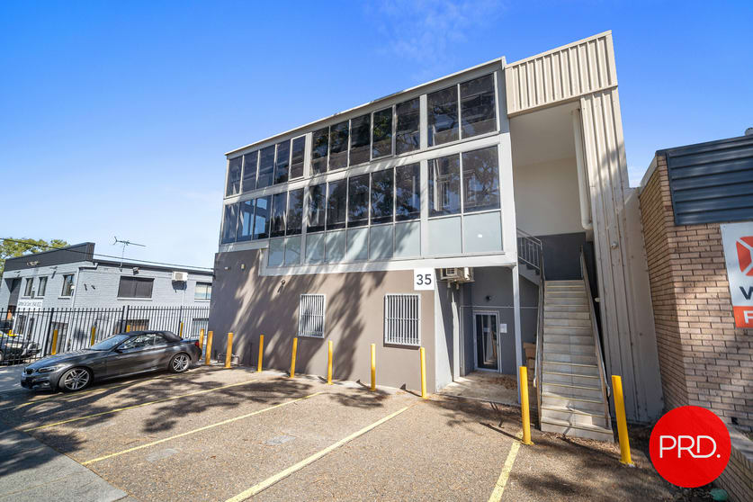 Click to view all images 35C Planthurst Street Carlton NSW 2218 - Image 1