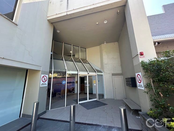Click to view all images Suite 6/16-18 Hills Street Gosford NSW 2250 - Image 1