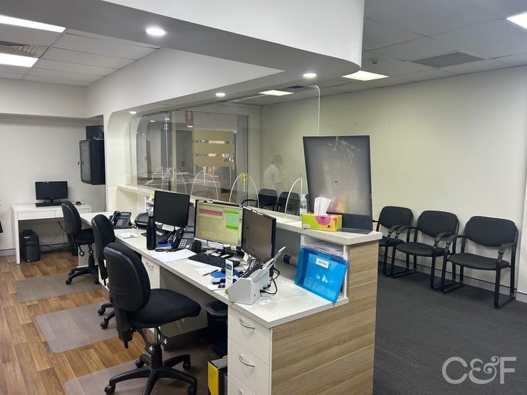 Click to view all images Suite 6/16-18 Hills Street Gosford NSW 2250 - Image 3
