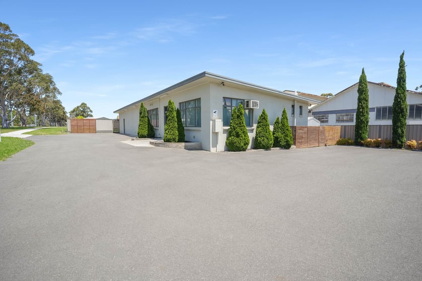 Click to view all images 107 Traralgon-Maffra Road Traralgon VIC 3844 - Image 1