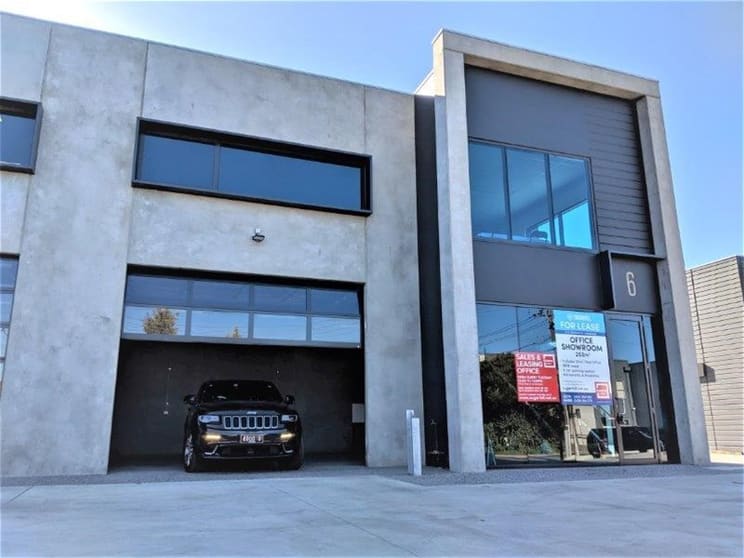Click to view all images 6/15 Earsdon Street Yarraville VIC 3013 - Image 2
