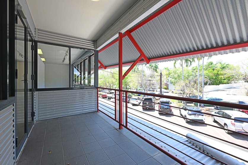 Click to view all images 8/8 Parap Road Parap NT 0820 - Image 2