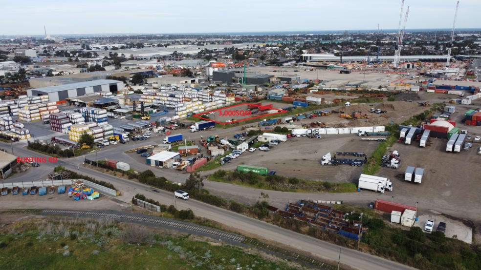 Click to view all images 69 bunting rd Brooklyn VIC 3012 - Image 3
