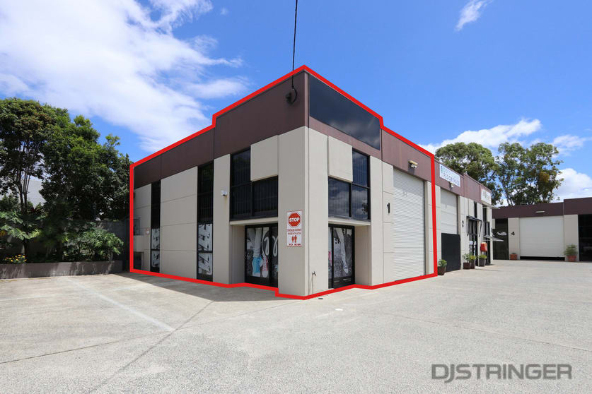 Click to view all images 1/11 Ramly Drive Burleigh Waters QLD 4220 - Image 2
