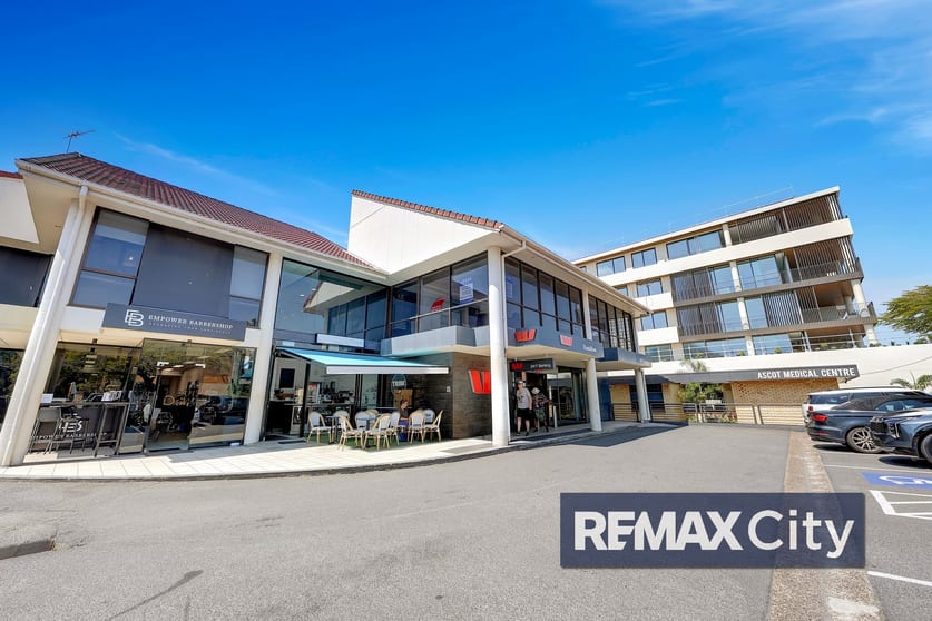 Click to view all images 1B/85 Racecourse Road Ascot QLD 4007 - Image 1