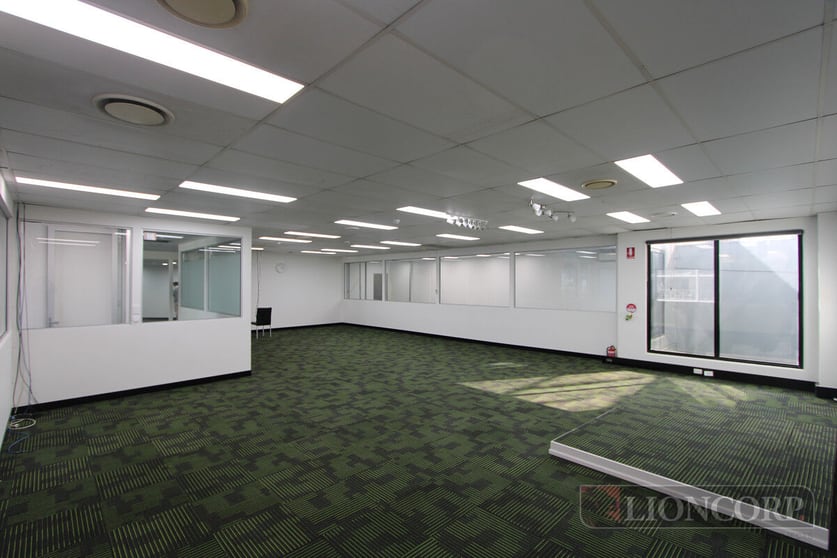 Click to view all images Brisbane City QLD 4000 - Image 2