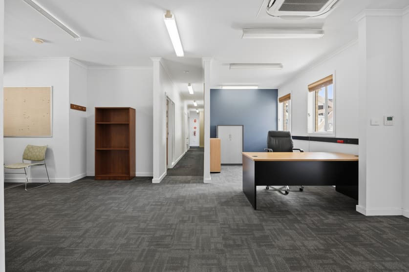 Click to view all images T8/75 Newnham Drive Newnham TAS 7248 - Image 2