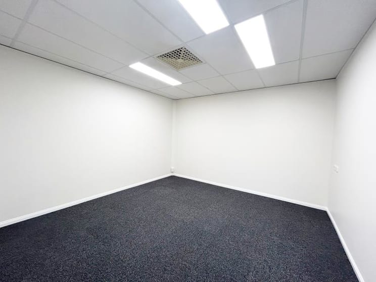 Click to view all images Level Suite/Suite 4, 87-91 Willetts Road Mount Pleasant QLD 4740 - Image 3