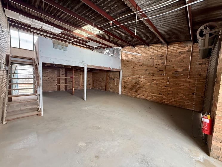 Click to view all images 2/1 Advantage Road Highett VIC 3190 - Image 2