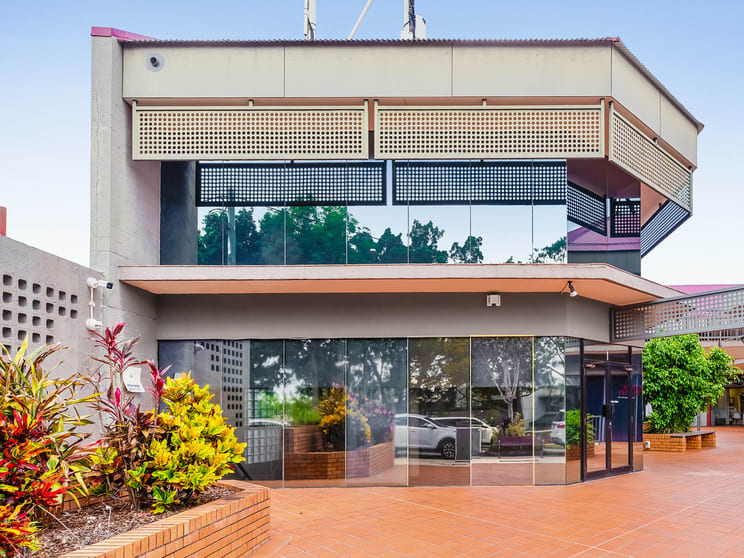 Click to view all images Unit 1/180 Moggill Road Taringa QLD 4068 - Image 1