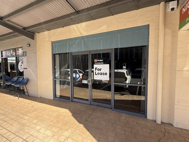 Click to view all images 5/332a Camden Valley Way Narellan NSW 2567 - Image 1