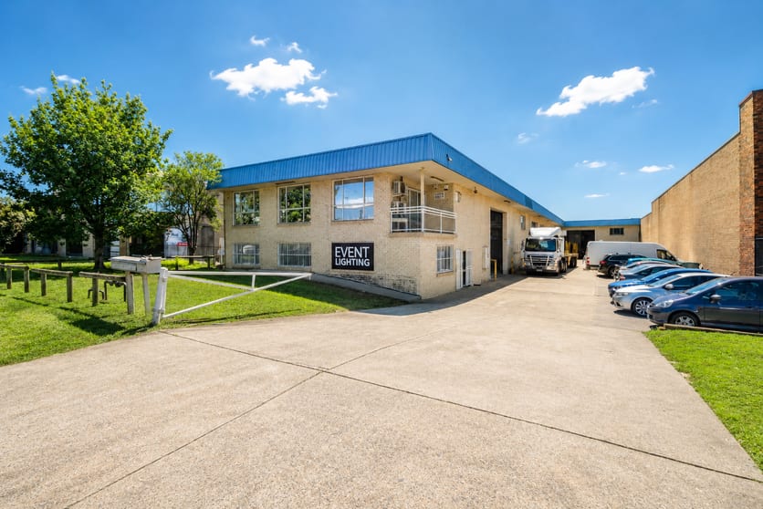 Click to view all images 1/14 Nello Place Wetherill Park NSW 2164 - Image 1