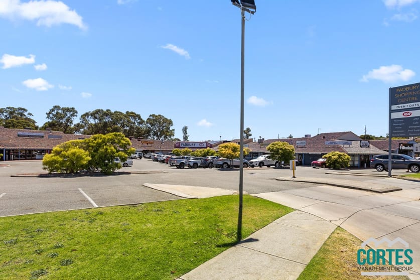 Click to view all images shop 3/74 Warburton Ave Padbury WA 6025 - Image 2