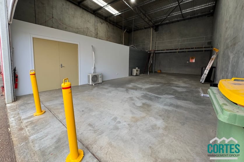 Click to view all images 9/6 Barcelona Way Maddington WA 6109 - Image 2