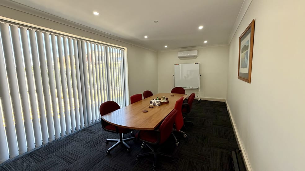 Click to view all images 1/29C Amsterdam Circuit Wyong NSW 2259 - Image 3