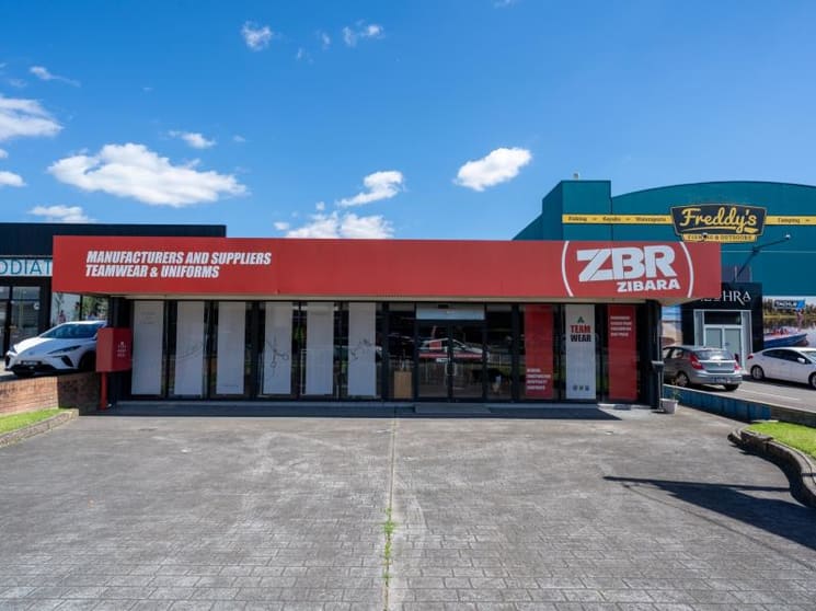 Click to view all images 227 The Entrance Road Erina NSW 2250 - Image 1