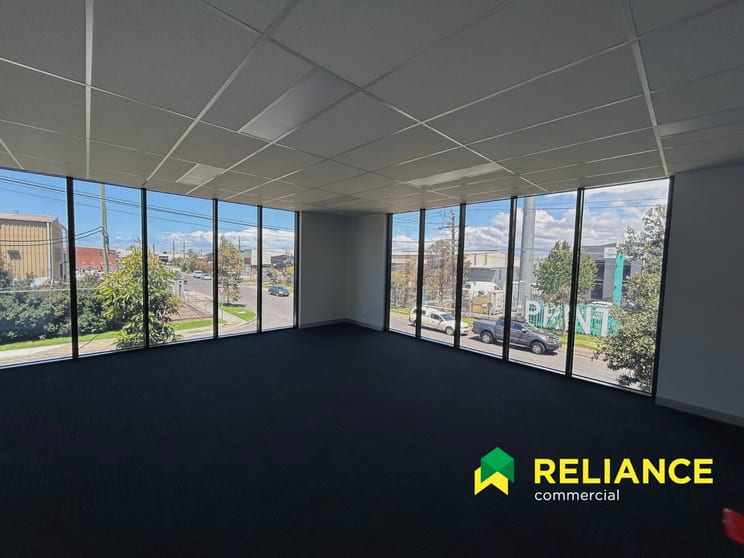 Click to view all images 72 Tennyson Street Williamstown VIC 3016 - Image 1