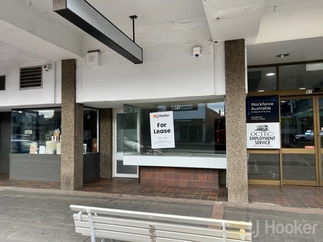 Click to view all images 16/251 Monaro Street Queanbeyan NSW 2620 - Image 5