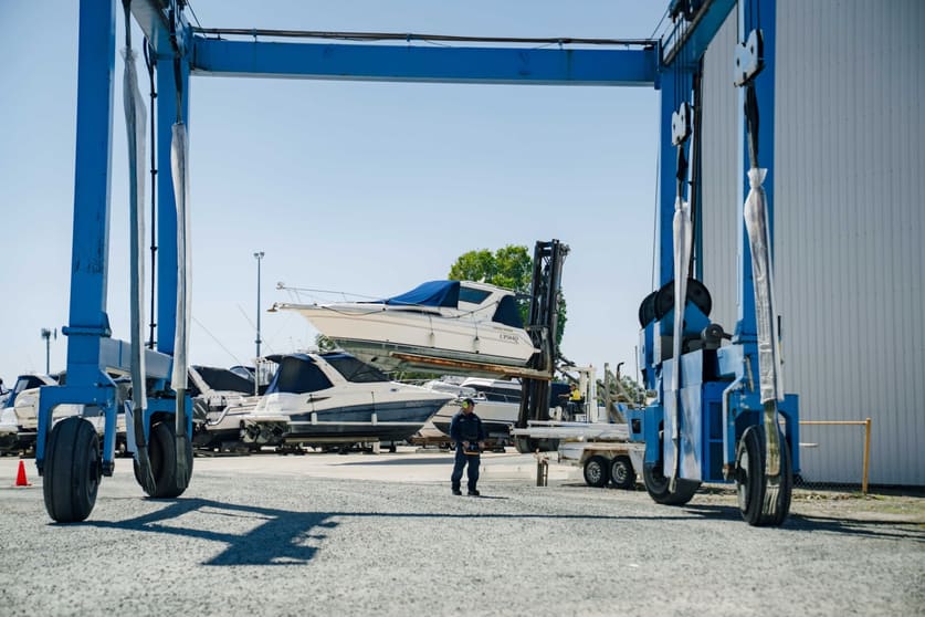 Click to view all images d’Albora Pacific Point Marina & Boatyard 80 Cabbage Tree Point Road Steiglitz QLD 4207 - Image 5