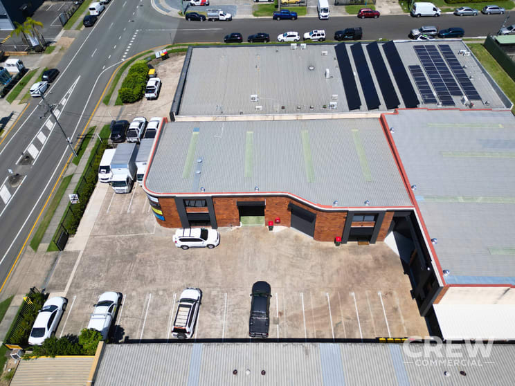 Click to view all images 1/23 Brendan Drive Nerang QLD 4211 - Image 3