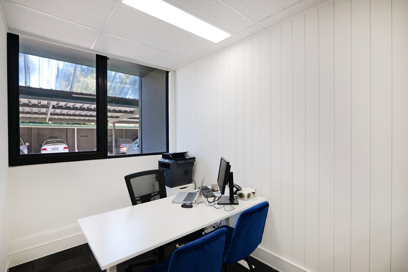 Click to view all images 7/18 Stirling Highway Nedlands WA 6009 - Image 3