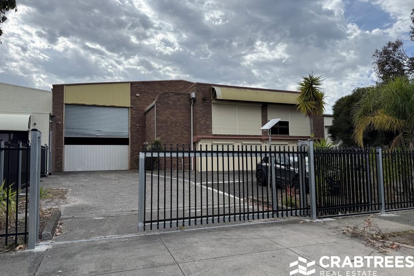 Click to view all images 98A Herald Street Cheltenham VIC 3192 - Image 1