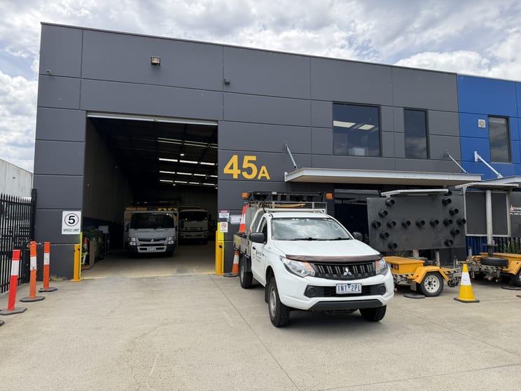 Click to view all images 45A Rimfire Drive Hallam VIC 3803 - Image 2