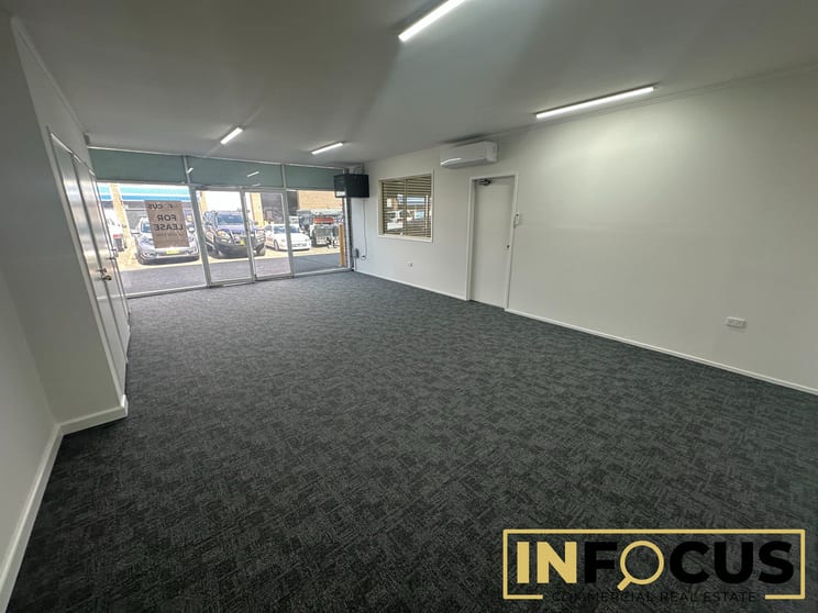 Click to view all images Penrith NSW 2750 - Image 3