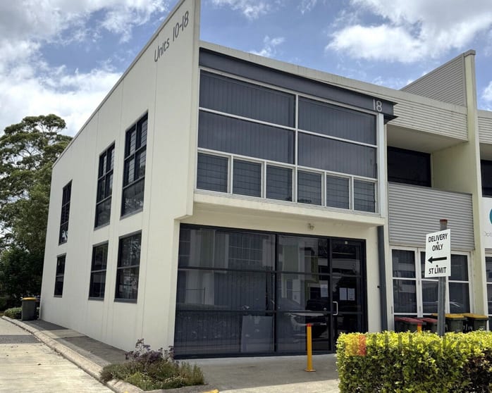 Click to view all images 18/19 Reliance Drive Tuggerah NSW 2259 - Image 2