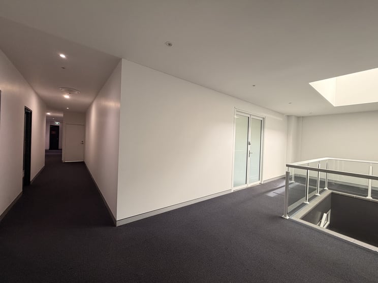 6/2519 Gold Coast Highway Mermaid Beach QLD 4218 - Image 2