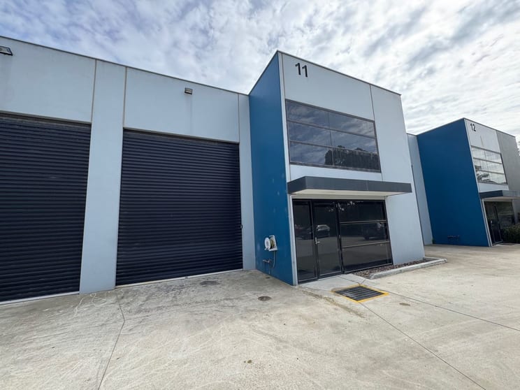 Click to view all images 11/1921 Frankston Flinders Road Hastings VIC 3915 - Image 1