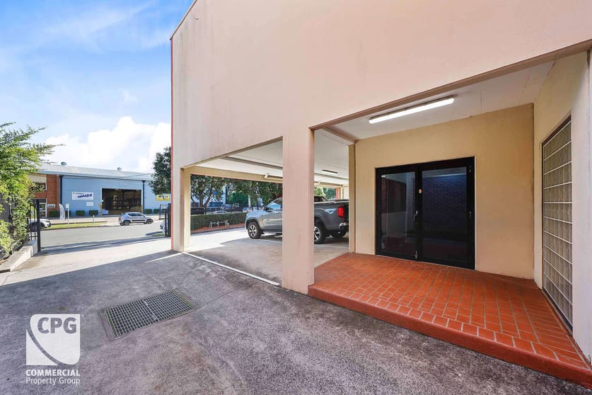 Click to view all images 50a Alexander Avenue Taren Point NSW 2229 - Image 2