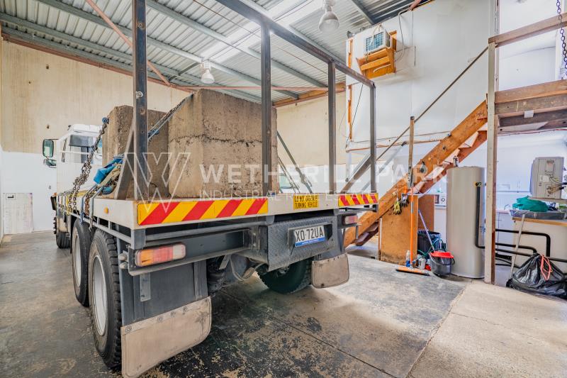 Click to view all images Wetherill Park NSW 2164 - Image 2