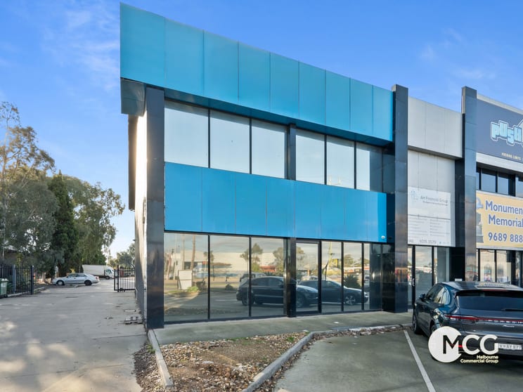 Click to view all images 5/562 Geelong Road Brooklyn VIC 3012 - Image 1
