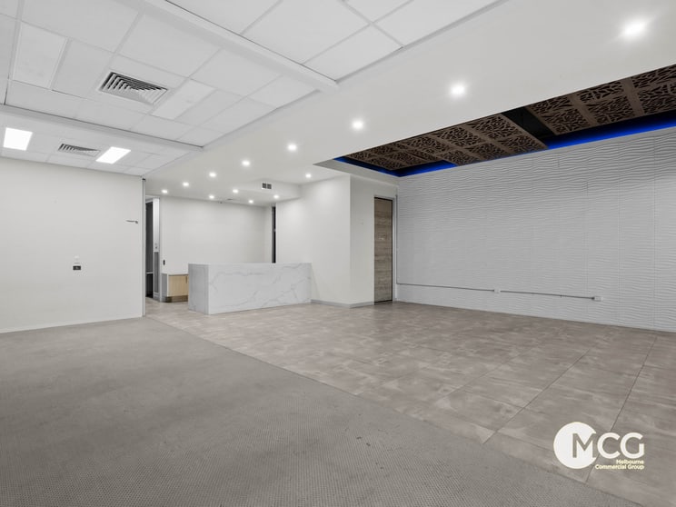 Click to view all images 5/562 Geelong Road Brooklyn VIC 3012 - Image 3