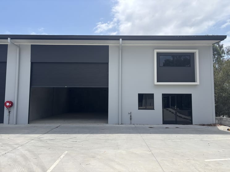 2/52-54 Jardine Drive Redland Bay QLD 4165 - Image 1