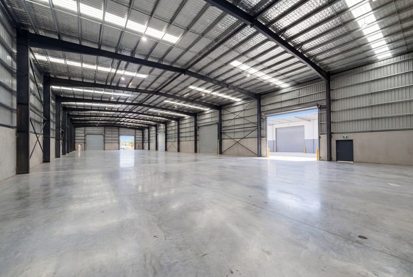 Click to view all images 2/1-7 Fred Chaplin Circuit Corbould Park QLD 4551 - Image 2